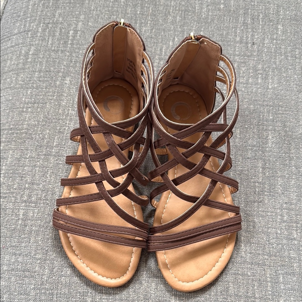 Journee Collection Hanni Gladiator Sandal Wide Size - Picture 14 of 16